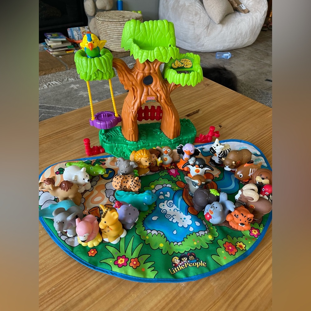 Fisher Price Little People Animal Sounds A to Z Learning Alphabet Zoo Mat WORKS!